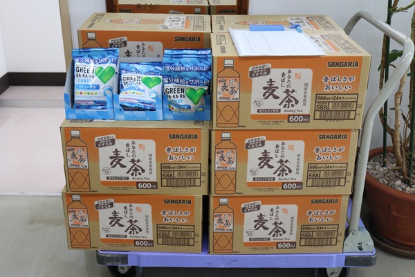 熱中症対策　差入第一弾！