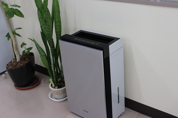 空気清浄機を導入、環境整備いたしました!