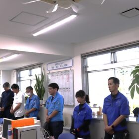 終礼をおこないました！